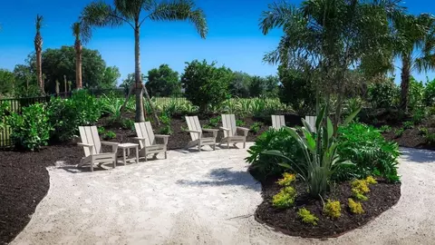 Exterior - 18316 Beehive Ter, Bradenton, FL 34211 photo 3 of 3