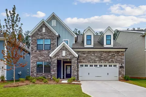 Exterior - 2825 Pinecliff Dr, Concord, NC 28027 photo 5 of 10