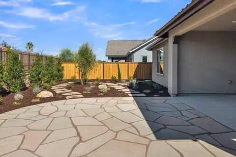 Exterior - 3749 Rosado Rd, Paso Robles, CA 93446 photo 3 of 4