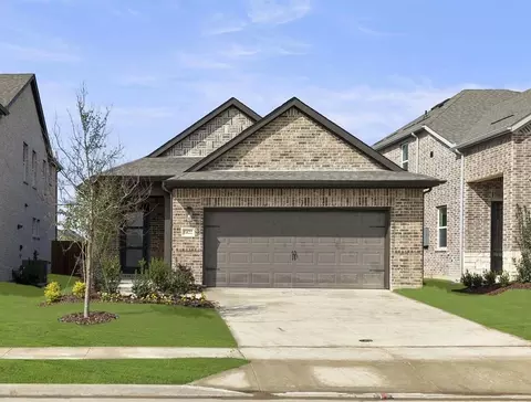 5821 Laurel Lake Ln, Pilot Point, TX 76258