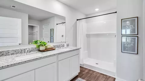 Bath - 1710 Blacktip Dr SE, Winnabow, NC 28479 photo 4 of 6