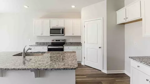 Kitchen - 1710 Blacktip Dr SE, Winnabow, NC 28479 photo 3 of 8