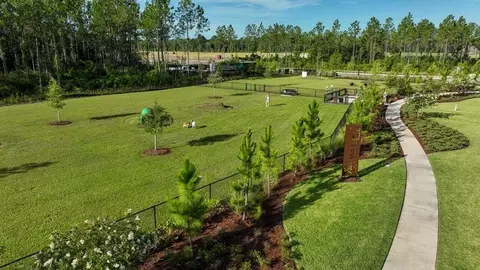 View/Area - 75776 Lily Pond Ct, Yulee, FL 32097 photo 7 of 11