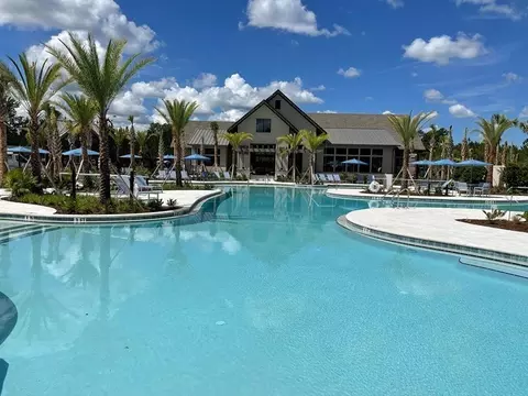 Exterior - 75776 Lily Pond Ct, Yulee, FL 32097 photo 6 of 7