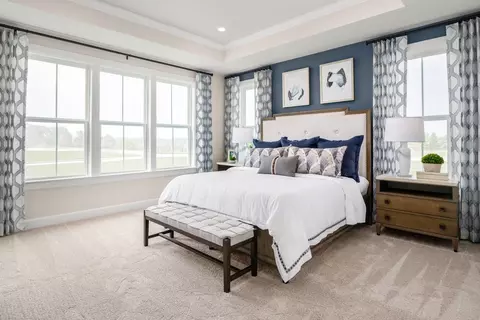 Bedroom - 300 Pinewood Dr, Mars, PA 16046 photo 5 of 5