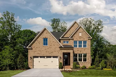 Exterior - 300 Pinewood Dr, Mars, PA 16046 photo 2 of 6