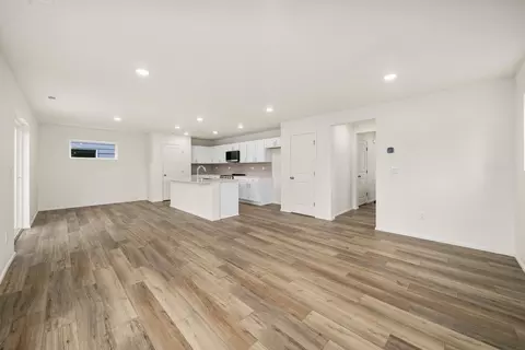 Living - 32309 Bryant Rd, Sultan, WA 98294 photo 1 of 7