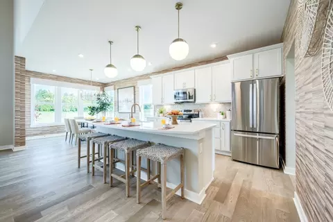 Kitchen - 175 Westwoods Rd, Wright City, MO 63390 photo 6 of 13