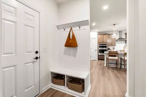 Entry Way - 7 Sandtrap Cir, Walpole, MA 02081 photo 3 of 3