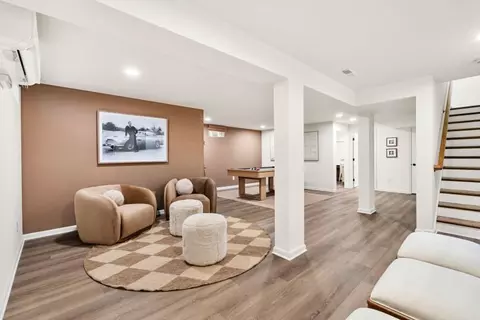 Entry Way - 7 Sandtrap Cir, Walpole, MA 02081 photo 2 of 3