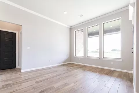 Living - 8701 Stark St, Arcadia, OK 73007 photo 5 of 13