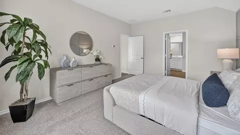 Bedroom - 2907 E Creek Fork Loop, Princeton, TX 75407 photo 3 of 11
