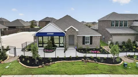Exterior - 2907 E Creek Fork Loop, Princeton, TX 75407 photo 2 of 5