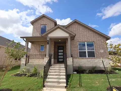 635 Clarissa St, Buda, TX 78610