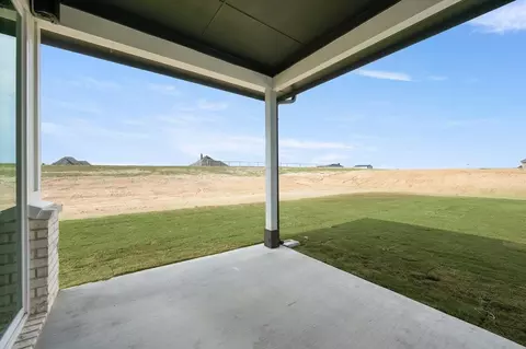 Exterior - 201 Basalt Ln, Azle, TX 76020 photo 8 of 9