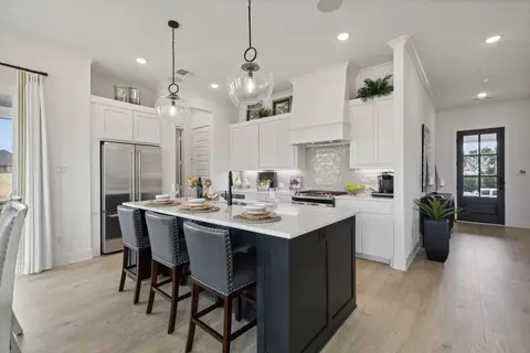 Kitchen - 201 Basalt Ln, Azle, TX 76020 photo 2 of 5