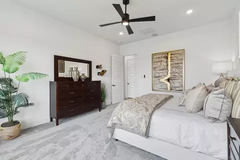 Bedroom - 201 Basalt Ln, Azle, TX 76020 photo 4 of 8