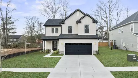 8613 Connor Ct, North Charleston, SC 29406