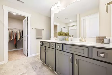Bath - 1936 Palmer Dr, Graham, NC 27253 photo 1 of 4