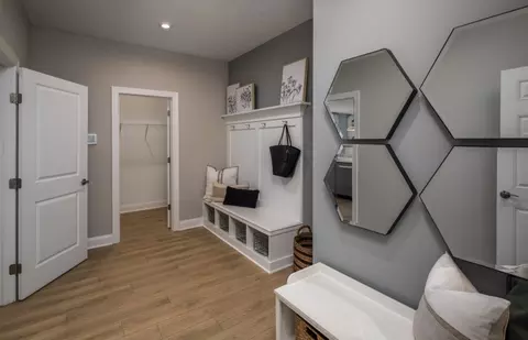 Entry Way - 3267 Charles Pl, Stow, OH 44224 photo 1 of 4
