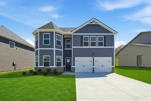 706 Lipizzan Trce, Hogansville, GA 30230