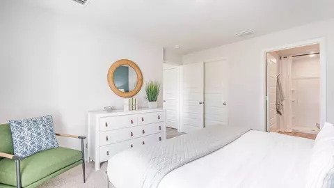 Bedroom - 1390 NE 10th St, Okeechobee, FL 34972 photo 2 of 5