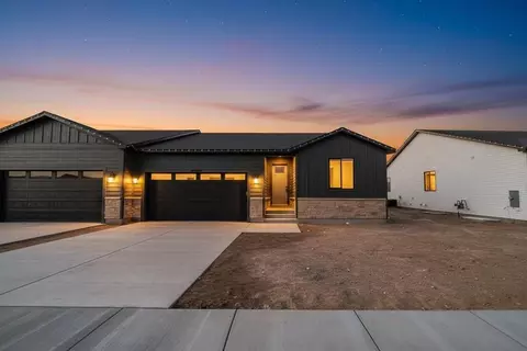 6409 Ender Ln, Idaho Falls, ID 83401