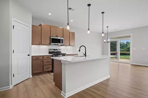 Kitchen - 2705 Buckridge Dr, Cincinnati, OH 45233 photo 1 of 10