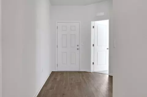Entry Way - 448 Barbosa Trl, Saint Augustine, FL 32095 photo 6 of 10