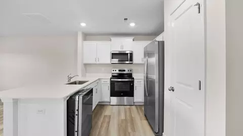 Kitchen - 772 Embark Cir, Greer, SC 29651 photo 1 of 6