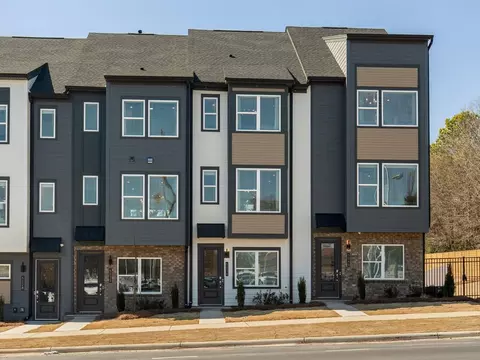 5036 Beirut Dr, Charlotte, NC 28217