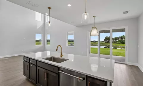 Kitchen - 10046 Hidden Hammock Loop, Parrish, FL 34219 photo 5 of 6