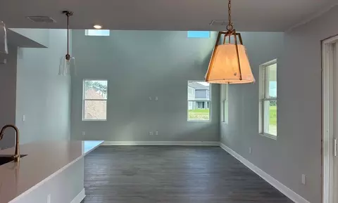 Living - 10046 Hidden Hammock Loop, Parrish, FL 34219 photo 2 of 4
