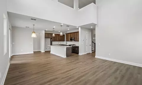 Living - 10046 Hidden Hammock Loop, Parrish, FL 34219 photo 2 of 2