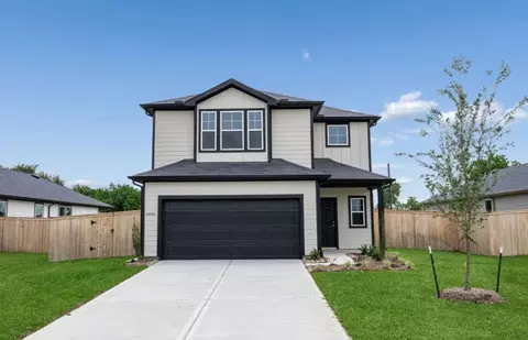 6826 Bens Lndg, Cove, TX 77523