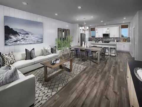 Living - 1480 W Longview Ln, San Pedro, CA 90732 photo 2 of 2