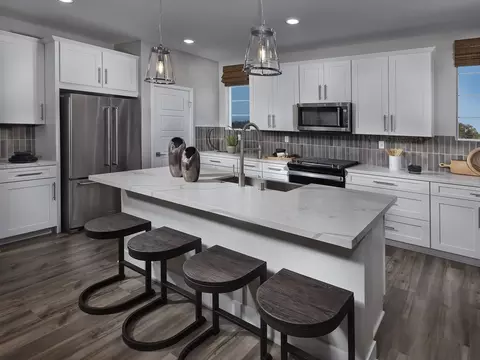 Kitchen - 1480 W Longview Ln, San Pedro, CA 90732 photo 2 of 2