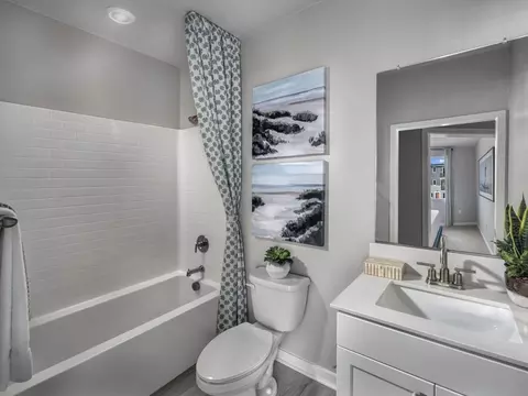 1480 W Longview Ln, San Pedro, CA 90732