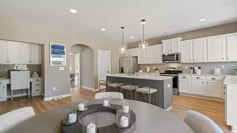 Entry Way - 113 Frontier Way, Mcdonough, GA 30253 photo 5 of 7
