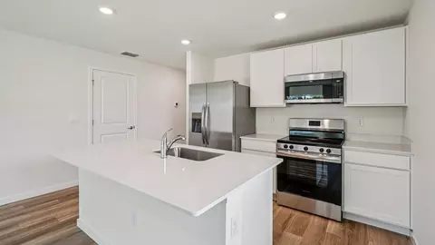 Kitchen - 9841 Coconut Ct, Spring Hill, FL 34608 photo 2 of 6