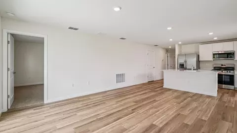 Living - 9841 Coconut Ct, Spring Hill, FL 34608 photo 2 of 3