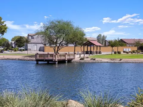 37197 W San Clemente St, Maricopa, AZ 85138