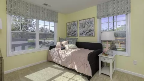 Bedroom - 28 Wheatfield Rd, Fletcher, NC 28732 photo 4 of 14