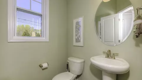 Bath - 28 Wheatfield Rd, Fletcher, NC 28732 photo 1 of 10