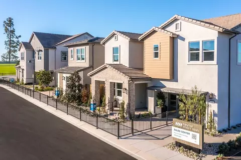 208 Briar Moon, Irvine, CA 92618 photo 3