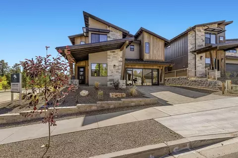 1905 E Magnolia Dr, Flagstaff, AZ 86004