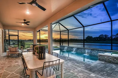 Exterior - 13514 Shadow Creek Trl, Parrish, FL 34219 photo 8 of 9