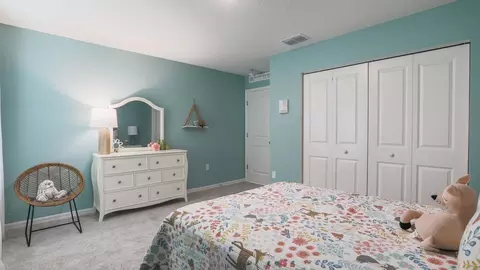 Bedroom - 2214 Elegant Mnr Cir, Edgewater, FL 32141 photo 4 of 5