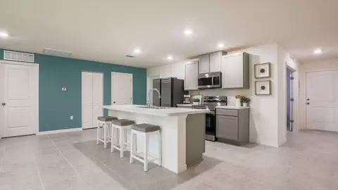 Entry Way - 2214 Elegant Mnr Cir, Edgewater, FL 32141 photo 1 of 3