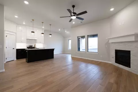Living - 3308 Mangrove Rd, Edmond, OK 73034 photo 7 of 17